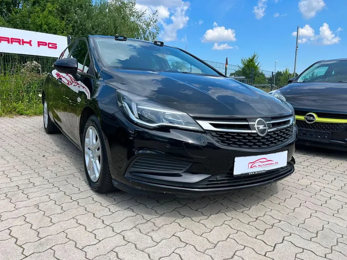 Gebraucht Opel Astra Edition 150 PS (110 kW) 2019 Schwarz Kleinwagen