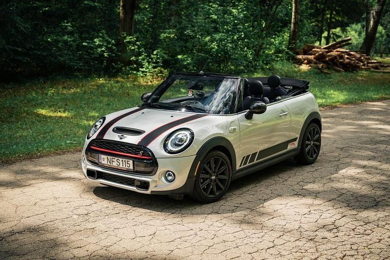 Silber Gebraucht 2019 Mini Cooper S Kleinwagen | 20.500 € (Fairer Preis) - Bild 1/4