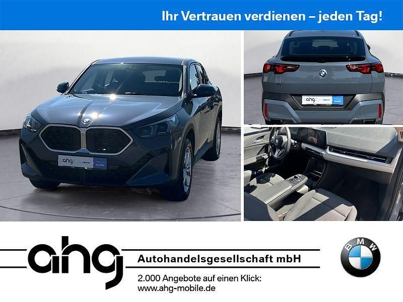 Grau Gebraucht 2024 BMW X2 SUV | 36.960 € (Superpreis) - Bild 1/4