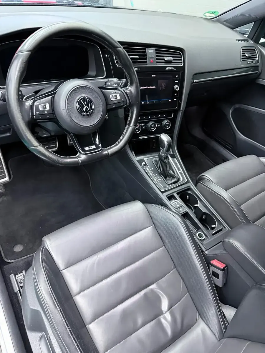 Gebraucht VW Golf VII R 310 PS (228 kW) 2017 Grau Limousine