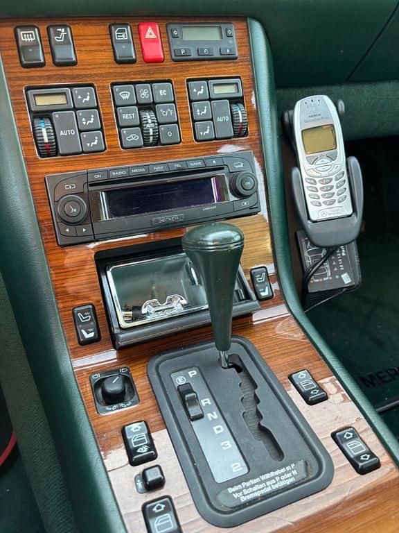 Gebraucht Mercedes E320 231 PS (169 kW) 1993 Grün Limousine