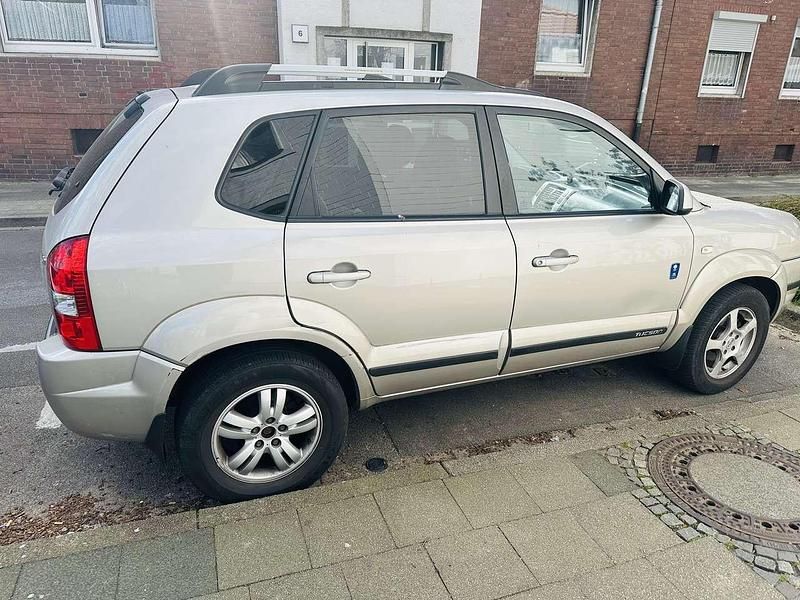 Gebraucht Hyundai Tucson GLS 141 PS (103 kW) 2006 SUV