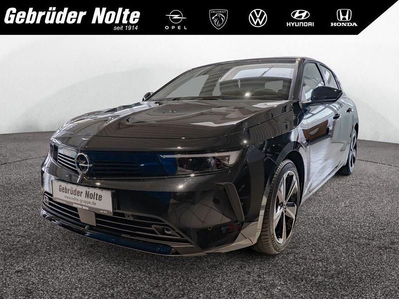 Schwarz / Neu 2025 Opel Astra Edition Limousine | 27.490 € (Fairer Preis) - Bild 1/4