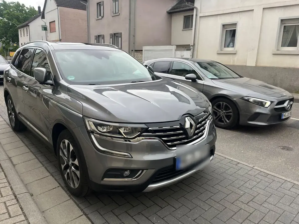 Gebraucht Renault Koleos Life 131 PS (96 kW) 2018 Grau SUV