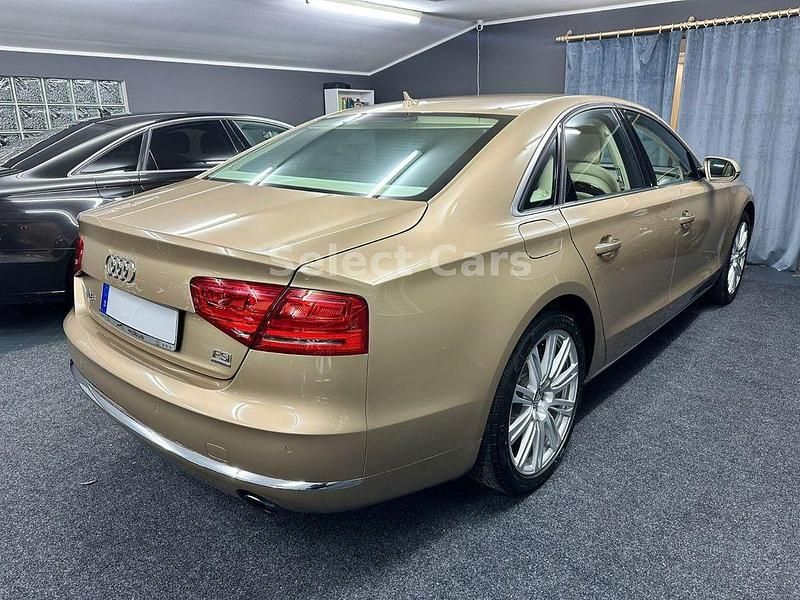 Gebraucht Audi A8 Ambiente 371 PS (272 kW) 2010 Gold Limousine
