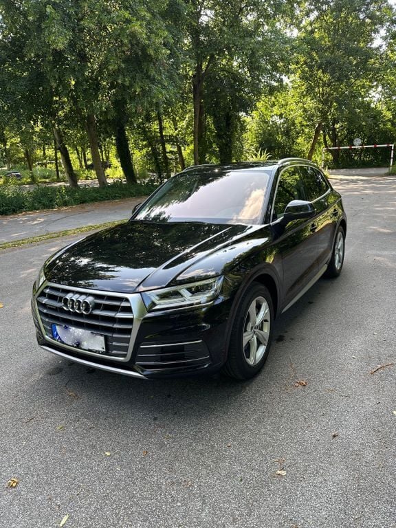 Schwarz Gebraucht 2017 Audi Q5 Sport SUV | 26.800 € (Fairer Preis) - Bild 1/4
