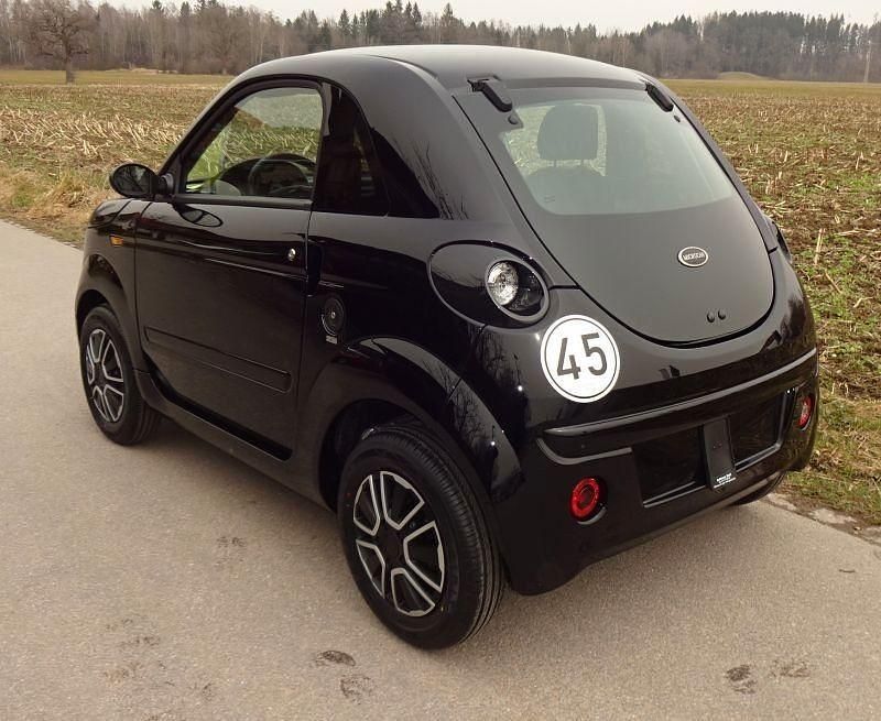 Neu Microcar Dué 2025 Schwarz intense Kleinwagen