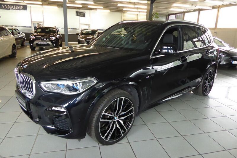 Schwarz Gebraucht 2019 BMW X5 M Sport SUV | 58.990 € (Teuer) - Bild 1/4
