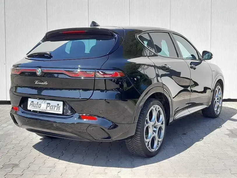 Gebraucht Alfa Romeo Tonale Veloce 160 PS (117 kW) 2024 Schwarz SUV