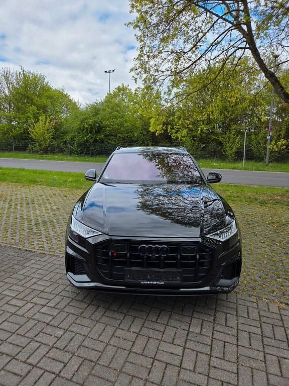 Gebraucht Audi SQ8 Advanced 507 PS (372 kW) 2022 Schwarz SUV