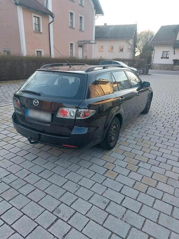 Gebraucht Mazda 6 Inclusive 147 PS (108 kW) 2005 Schwarz Kombi