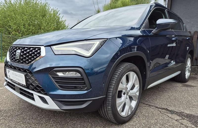 "lava" blau Gebraucht 2022 Seat Ateca 4Drive SUV | 20.900 € (Fairer Preis) - Bild 1/4