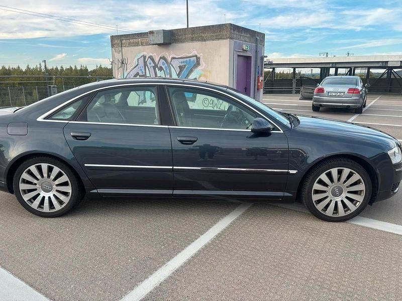 Gebraucht Audi A8 Sport 232 PS (170 kW) 2006 Grau Limousine