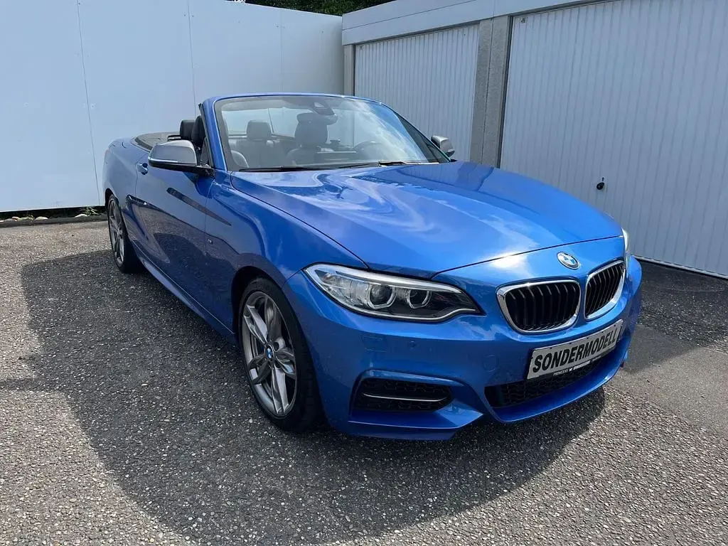 Gebraucht BMW M235 Sport Line 326 PS (239 kW) 2015 Blau Cabrio