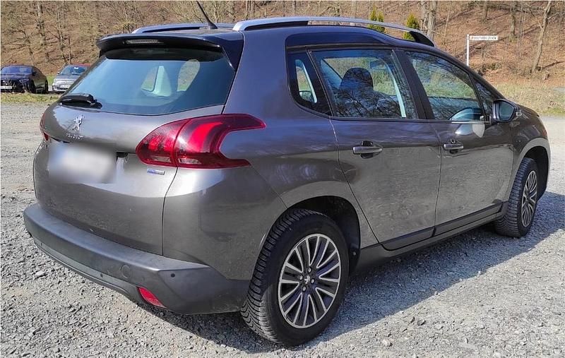Gebraucht Peugeot 2008 110 PS (80 kW) 2016 Grau SUV