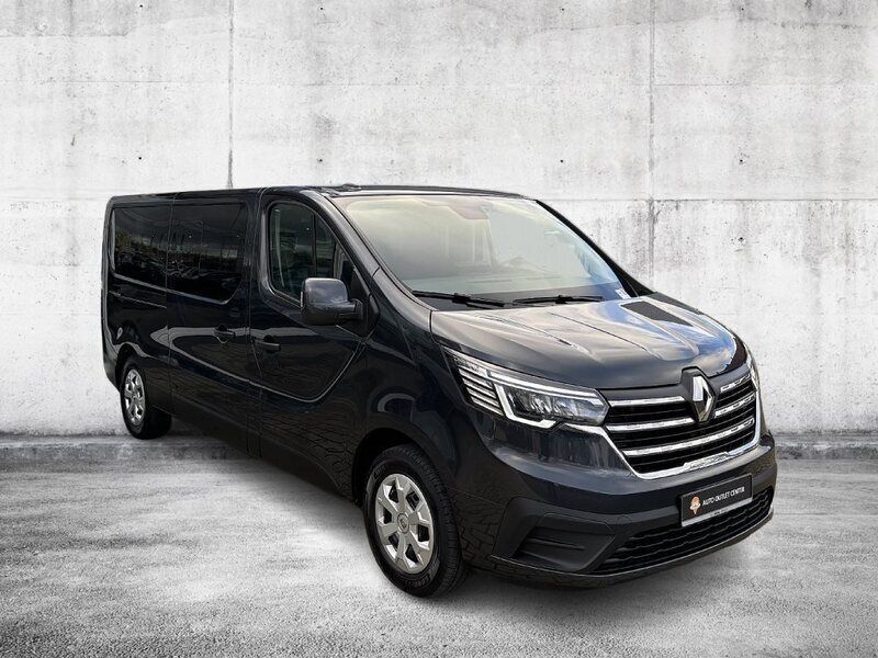 Grau Gebraucht 2024 Renault Trafic Life Van | 34.880 € (Guter Preis) - Bild 1/4