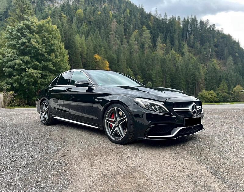 Schwarz Gebraucht 2016 Mercedes C63S AMG AMG Limousine | 33.900 € (Guter Preis) - Bild 1/4