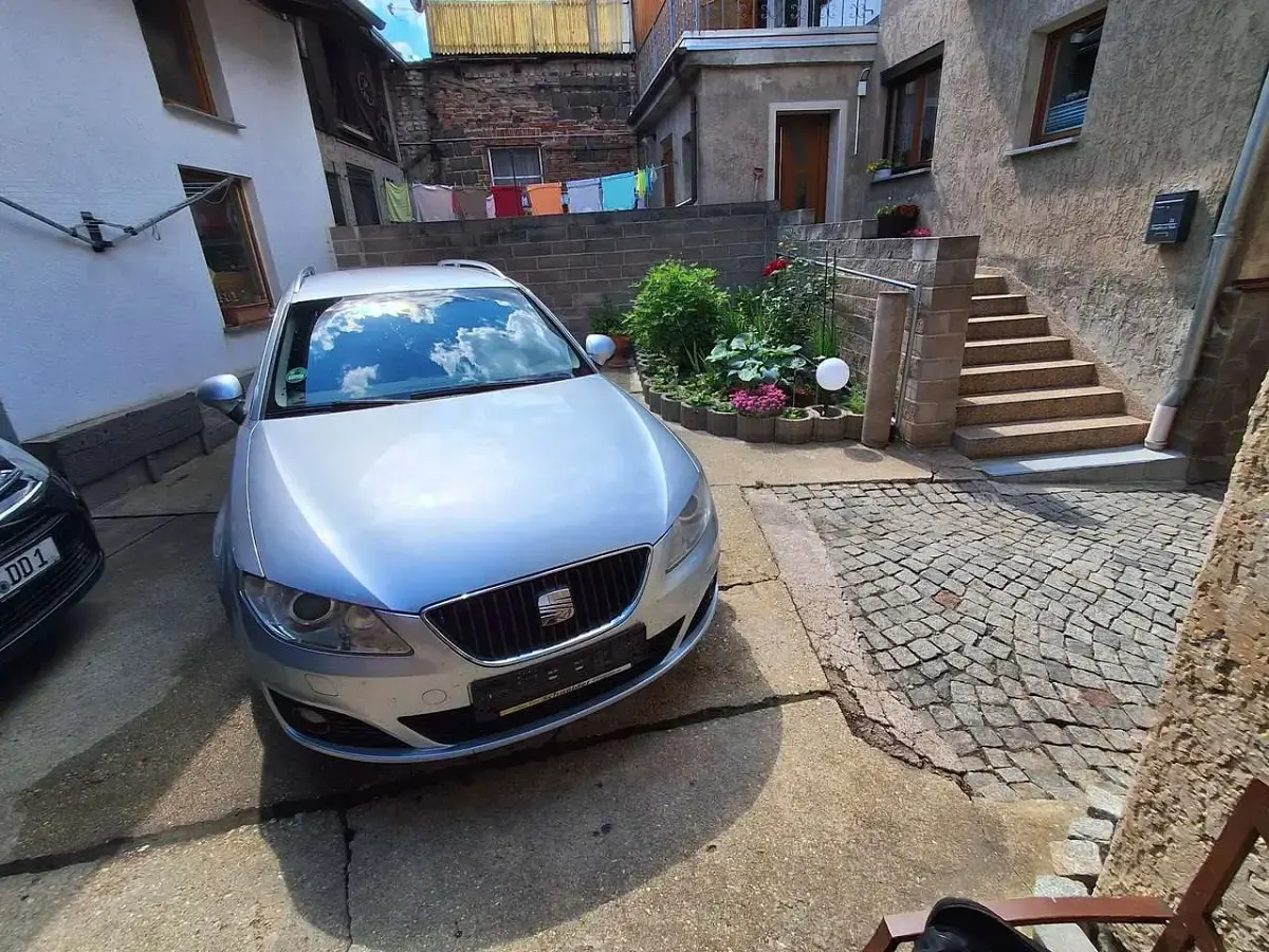 Gebraucht Seat Exeo Style 160 PS (117 kW) 2012 Silber Kombi
