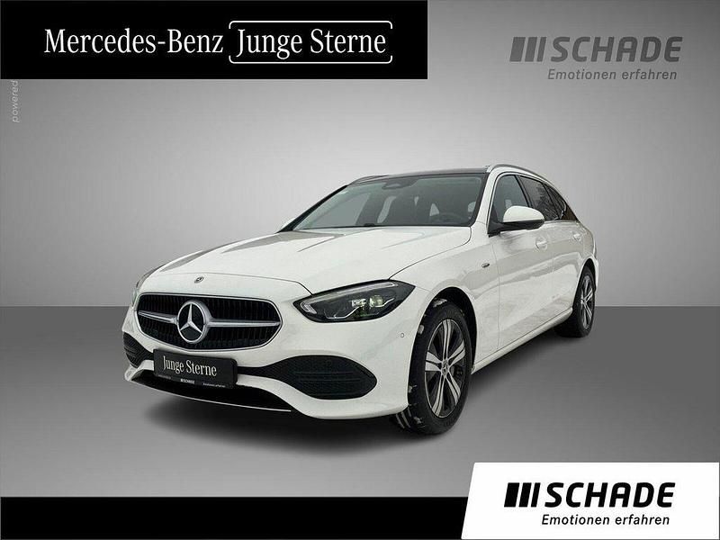 Weiß Gebraucht 2025 Mercedes C300e Avantgarde Limousine | 45.750 € (Fairer Preis) - Bild 1/4
