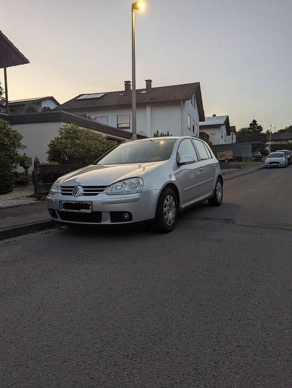 Silber Gebraucht 2007 VW Golf V Edition Limousine | 2.750 € (Guter Preis) - Bild 1/4