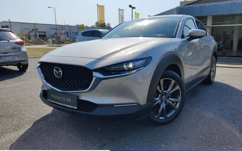 Platinum quartz Gebraucht 2023 Mazda CX-30 Selection SUV | 28.490 € (Fairer Preis) - Bild 1/4