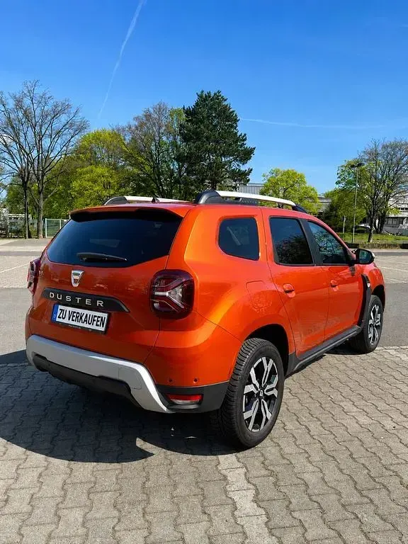 Gebraucht Dacia Duster Prestige 150 PS (110 kW) 2021 Orange SUV