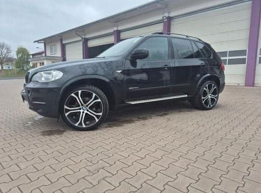 Schwarz Gebraucht 2012 BMW X5 Comfort Edition SUV | 11.100 € (Superpreis) - Bild 1/4