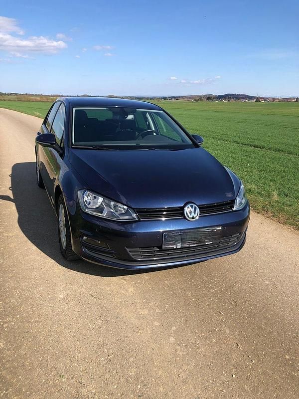 Second-hand VW Golf VII Cup 110 CP (80 kW) 2014 Albastru Berlinǎ