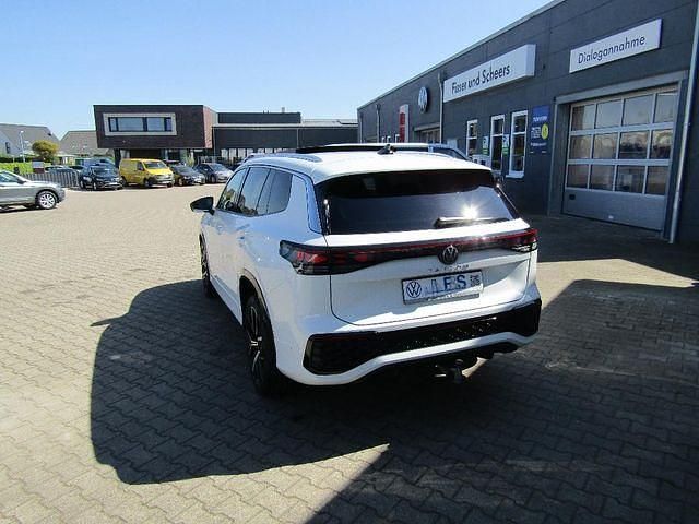 Gebraucht VW Tayron R-line 193 PS (141 kW) 2025 Weiß SUV