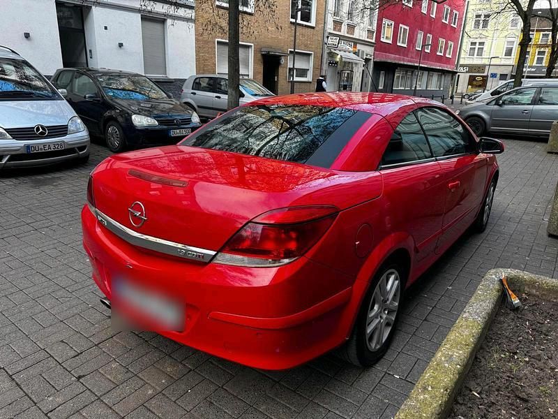 Gebraucht Opel Astra 2008 Rot Coupé