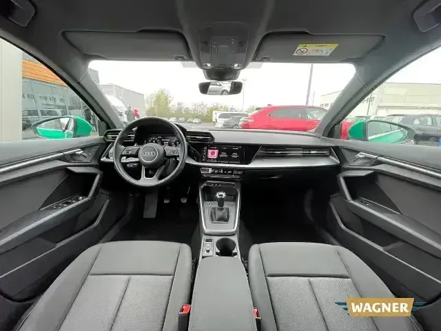 Używany Audi A3 Advanced 150 KM (110 kW) 2021 Zielony Sedan/Limuzyna