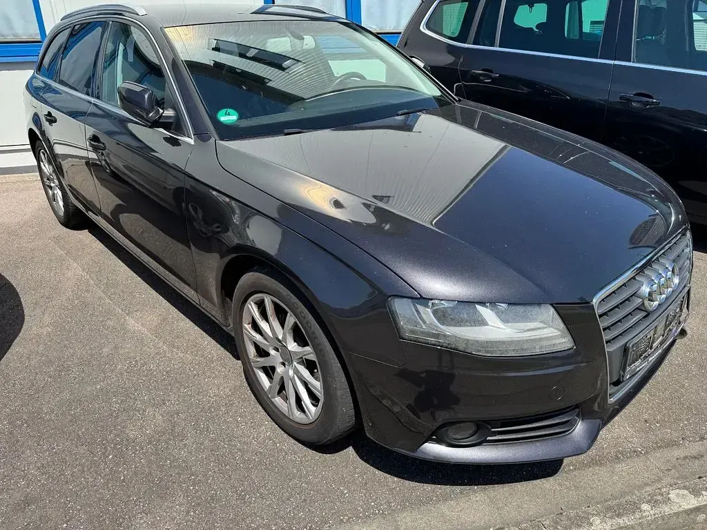 Gebraucht Audi A4 Ambiente 143 PS (105 kW) 2010 Grau Kombi