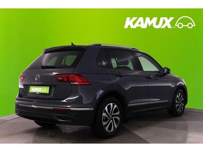 Gebraucht VW Tiguan Active 150 PS (110 kW) 2021 Delfingrau SUV