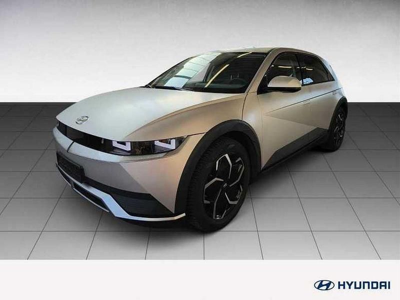 Gravity gold matt Gebraucht 2024 Hyundai Ioniq 6 Techniq Limousine | 33.880 € (Superpreis) - Bild 1/4