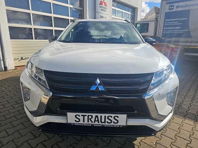 Gebraucht Mitsubishi Eclipse Cross Active 148 PS (108 kW) 2019 Weiß SUV