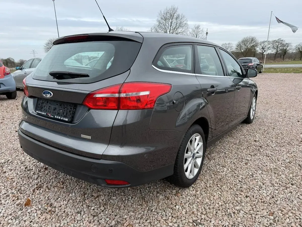 Brugt Ford Focus Titanium 125 HK (91 kW) 2016 Grå Stationcar