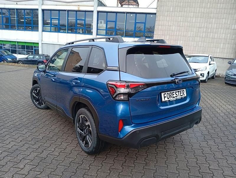 Neu Subaru Forester Exclusive+ 136 PS (100 kW) 2026 Blau SUV