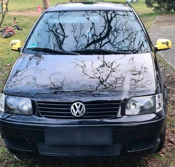 Gebraucht VW Polo 60 PS (44 kW) 2000 Schwarz Limousine