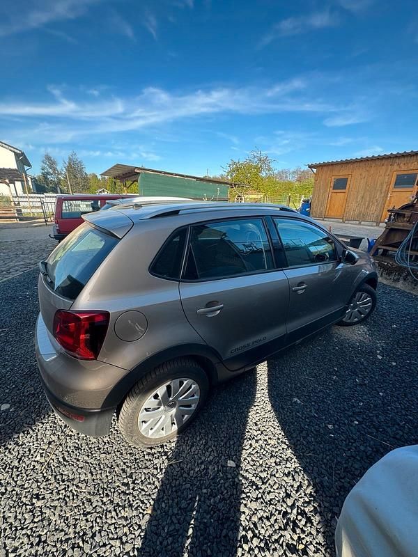 Brugt VW Polo Cross 75 HK (55 kW) 2015 Beige Hatchback