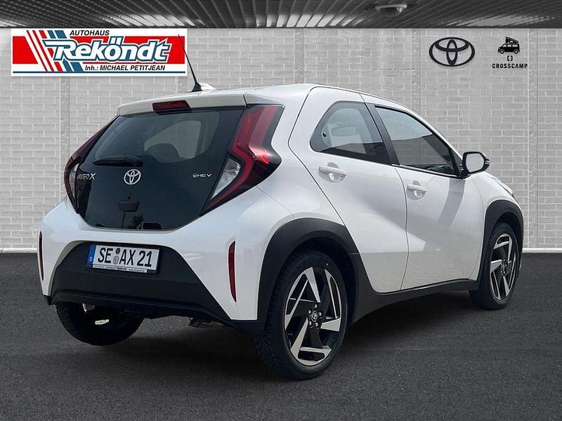 Gebraucht Toyota Aygo X PURE 116 PS (85 kW) 2025 Weiß SUV