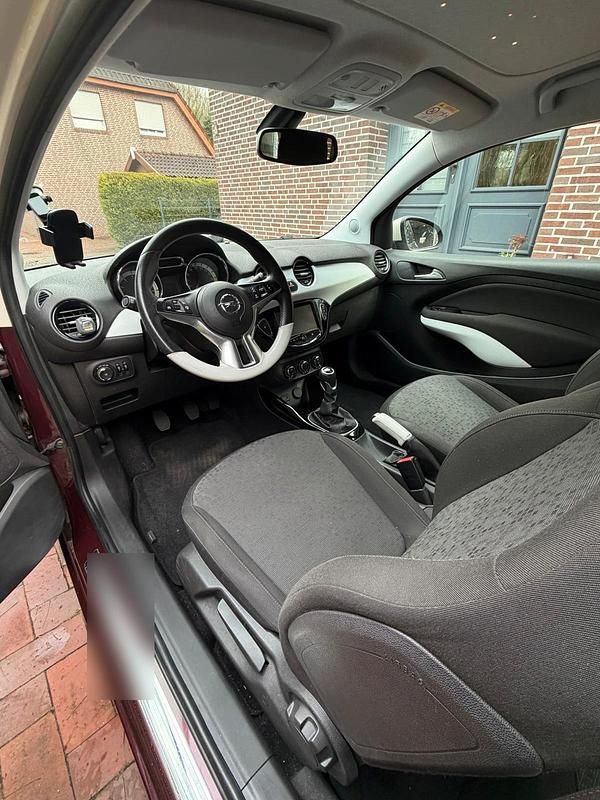 Gebraucht Opel Adam 69 PS (50 kW) 2013 Rot Kleinwagen