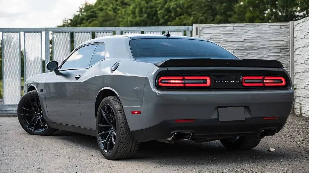 Gebraucht Dodge Challenger 492 PS (361 kW) 2017 Grau Coupé