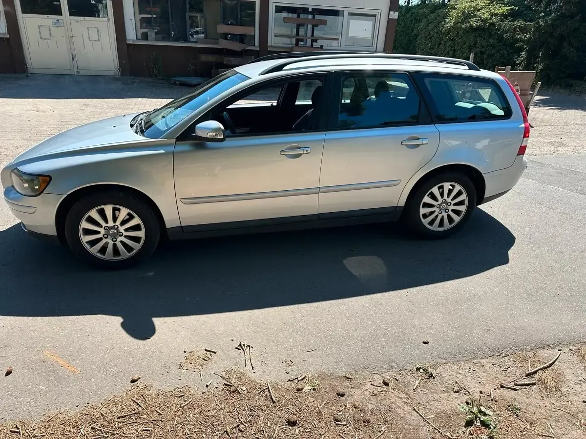 Gebraucht Volvo V50 136 PS (100 kW) 2006 Silber Kombi