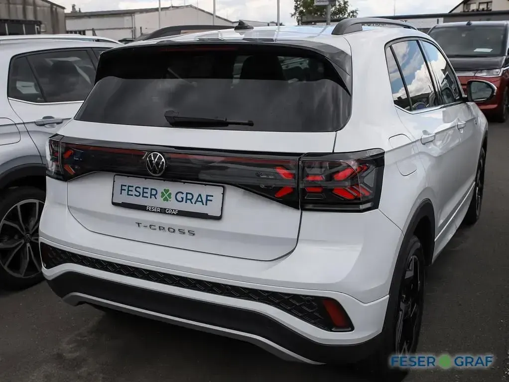 Gebraucht VW T-Cross R-line 150 PS (110 kW) 2025 Pure white SUV