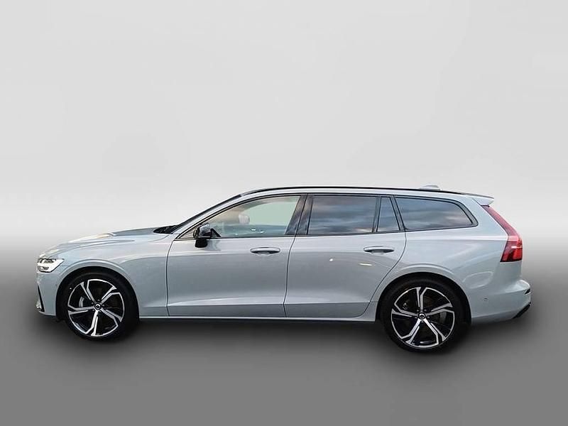 Gebraucht Volvo V60 Plus 197 PS (144 kW) 2025 Grau Kombi