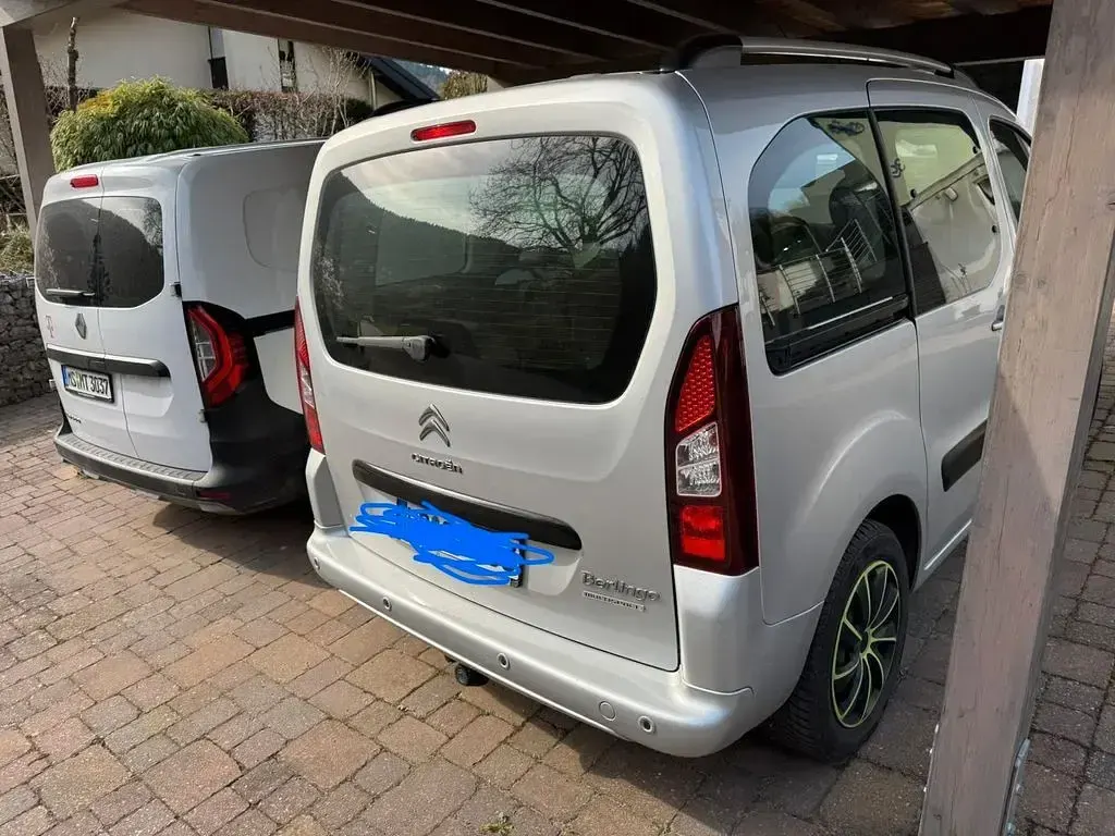 Gebraucht Citroën Berlingo 120 PS (88 kW) 2013 Silber Van / Kleinbus