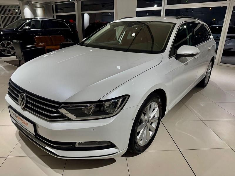 Weiß Gebraucht 2018 VW Passat S Kombi | 18.370 € (Etwas zu teuer) - Bild 1/4