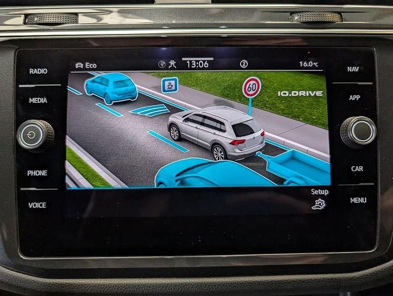 Gebraucht VW Tiguan Highline 150 PS (110 kW) 2017 Schwarz SUV