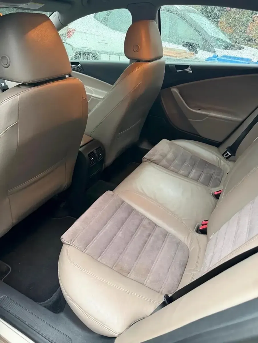 Gebraucht VW Passat 116 PS (85 kW) 2006 Gold Limousine
