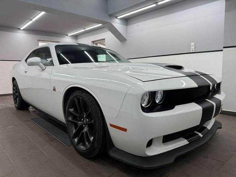 Gebraucht Dodge Challenger 492 PS (361 kW) 2023 Andere Coupé